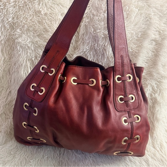 Michael Kors Vintage 2006” Astor Grommet Laced Large Leather Hobo Bag - Picture 11 of 15